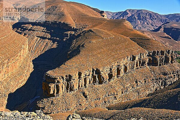 Landschaftsansicht des Hohen Atlasgebirges  Marokko  Afrika