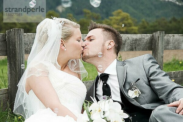 Brautpaar  das seine Hochzeit feiert