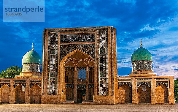 Khast Imam Moschee  wichtiges Touristenziel in Taschkent  Usbekistan  Asien