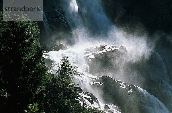 Wasserfall  Odda  Sorfjord  Hordaland  Norwegen  Europa