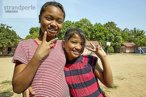 Kinder im Light House Waisenhaus in Phnom Penh  Kambodscha  Asien