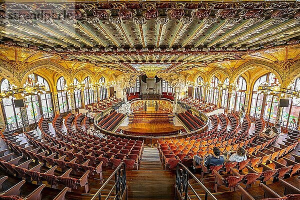 Innenaufnahme  Konzertsaal Palau de la Musica Catalana  Modernisme Catala  Barcelona  Katalonien  Spanien  Europa