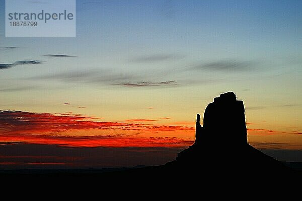 Sandsteinformation  Butte  Monument Valley  Arizona  USA  Nordamerika