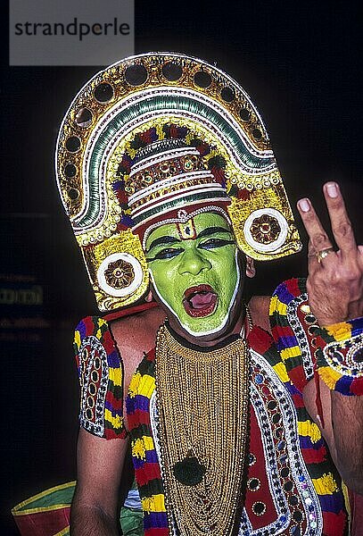 Ottan Thullal oder Ottamthullal in Kerala Kalamandalam  Cheruthuruthy bei Soranur  Kerala  Südindien  Indien  Asien