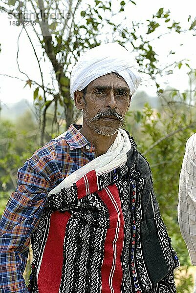 Todas Elder  einer der großen indischen Ureinwohnerstämme  Nilgiris  Ooty Udhagamandalam  Tamil Nadu  Südindien  Indien  Asien