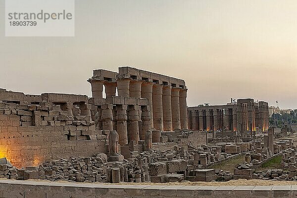 Luxor-Tempel am Abend