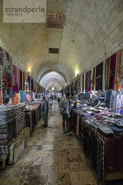 Kazaz überdachter Basar in Sanliurfa  Türkei am 07. September 2018  Sanliurfa  Türkei  September 07  Asien