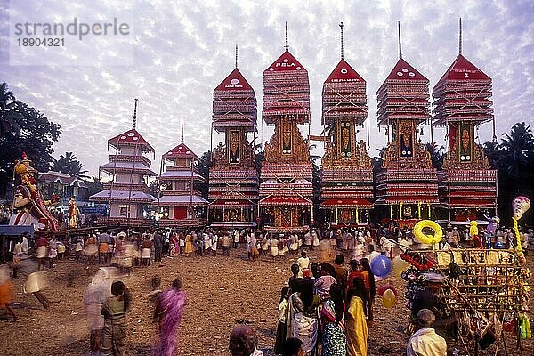 Bharani Fest in Chettikulangara bei Alappuzha Alleppey  Kerala  Südindien  Indien  Asien