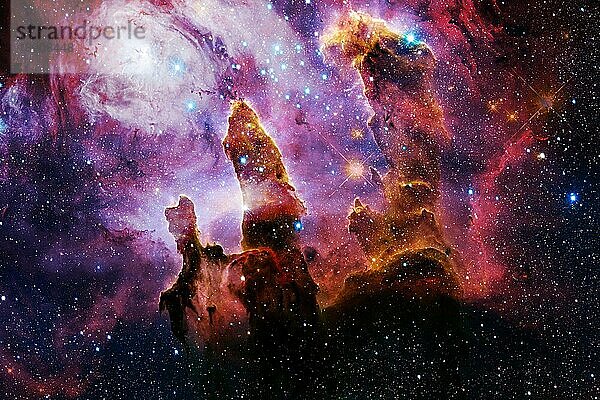 Fantastische Galaxie. Science-Fiction-Tapete. Elemente dieses Bildes wurden von der NASA zur Verfügung gestellt