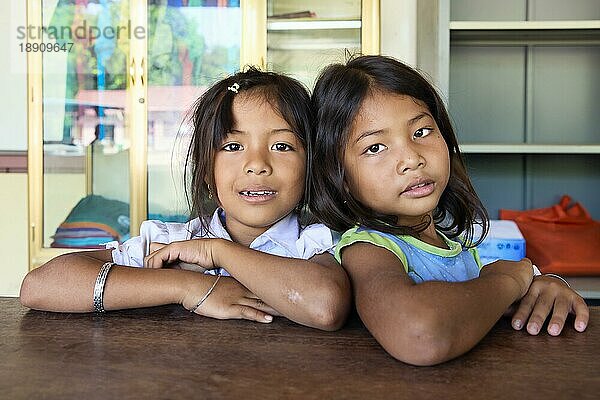 Kinder im Light House Waisenhaus in Phnom Penh  Kambodscha  Asien