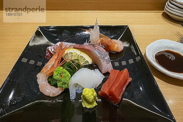 Hiroshima Japan. Traditionelles Sashimi
