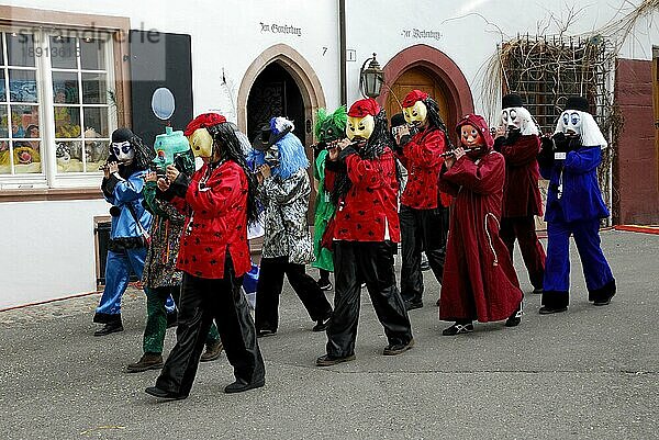 Musikanten mit Flöten  Basler Fasnacht  Basel  Schweiz  Europa