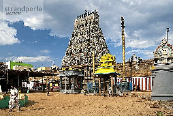 5-stöckiger Ost-Gopuram im Thyagaraja-Swamy-Tempel in Tiruvottriyur  Chennai  Tamil Nadu  Indien  Asien