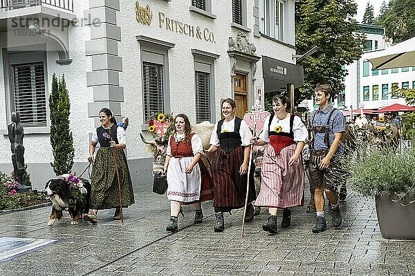 Alpabfahrt-Pradamee durch das Städtle  Vaduz  Liechtenstein  Europa