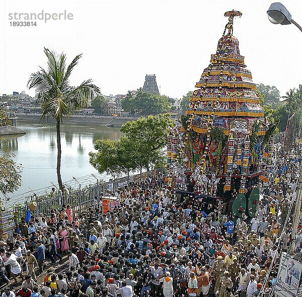 Chariot-Tempelfest im Kapaleeswarar-Tempel in Mylapore  Chennai  Tamil Nadu  Indien  Asien