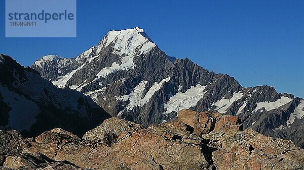 Höchster Berg der Südalpen. Mt. Cook. Schöne Aussicht vom Sealy Tarns Track