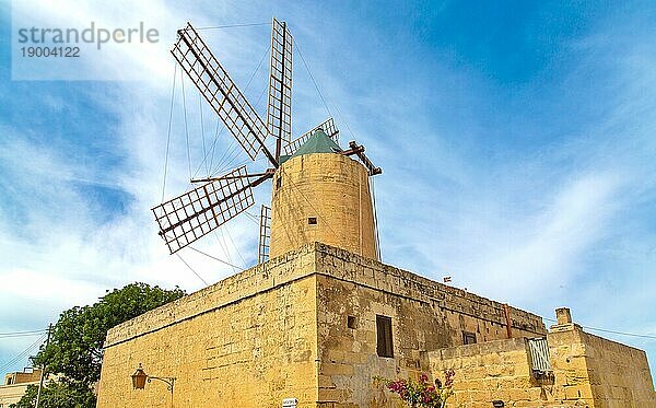 Ta' Kola Windmühle  erbaut 1725  heute ein Museum  Xaghra  Gozo  Malta  Mittelmeer  Europa