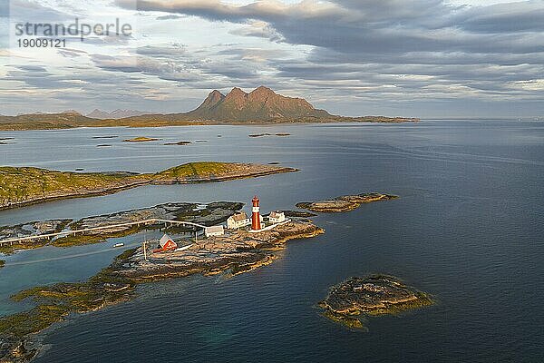 Leuchtturm Tranoy Fyr  Tranøy Fyr  Hamarøy  Ofoten  Vestfjord  Nordland  Norwegen  Europa