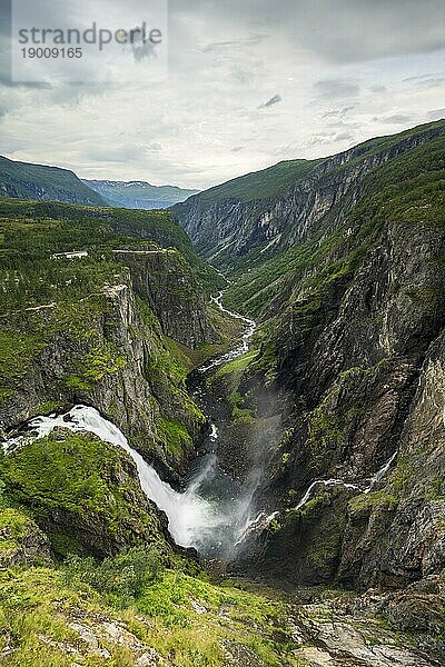 Wasserfall Vøringsfossen  Hochebene Hardangervidda  Norwegen  Europa