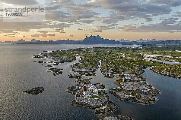 Leuchtturm Tranoy Fyr  Tranøy Fyr  Hamarøy  Ofoten  Vestfjord  Nordland  Norwegen  Europa