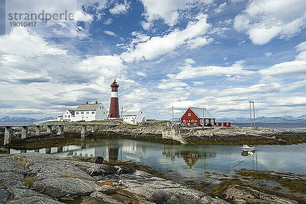 Leuchtturm Tranoy Fyr  Tranøy Fyr  Hamarøy  Ofoten  Vestfjord  Nordland  Norwegen  Europa