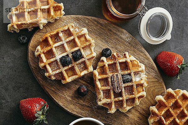 Draufsicht Zusammensetzung leckere Waffeln. Auflösung und hohe Qualität schönes Foto