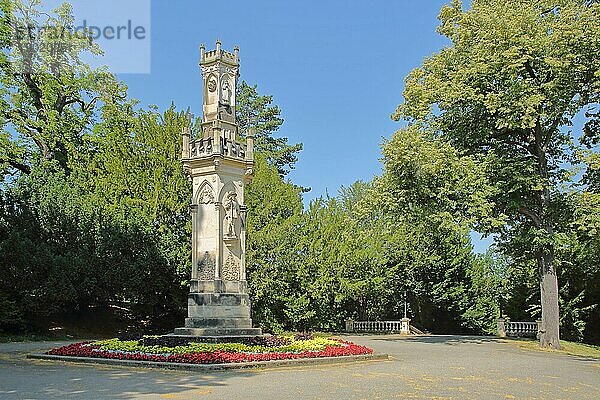 Denkmal an historische Belagerung durch schwedische Truppen  Schwedendenkmal  Albertpark  Freiberg  Sachsen  Deutschland  Europa