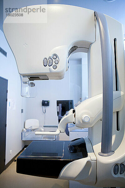 Zentrum für digitale medizinische Bildgebung  Mammographieraum.