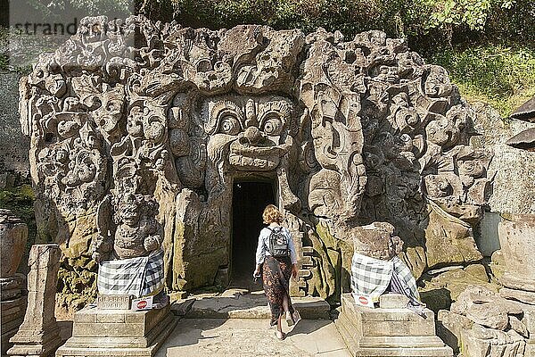 Elefantenhöhle  Goa Gajah  bei Ubud  Bali  Indonesien  Asien