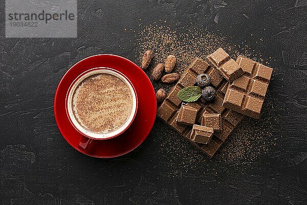 Süßes Schokoladengetränk in der Draufsicht. Auflösung und hohe Qualität schönes Foto