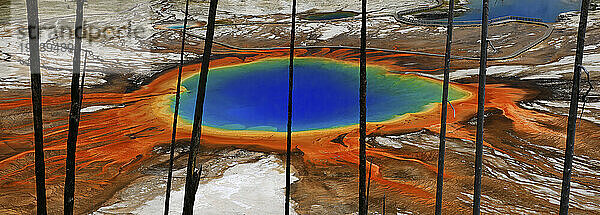 Die Grand Prismatic Spring im Yellowstone-Nationalpark ist die größte heiße Quelle in den Vereinigten Staaten und die drittgrößte der Welt.