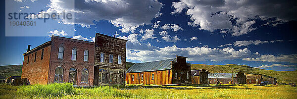 Die Geisterstadt Bodie liegt in den Bodie Hills östlich der Sierra Nevada im Mono County  Kalifornien