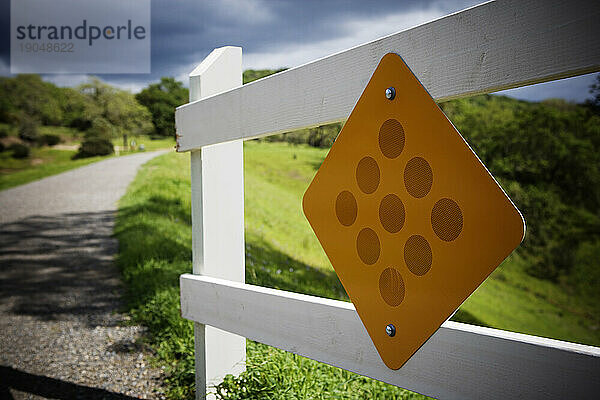 Reflektierendes Warnschild.