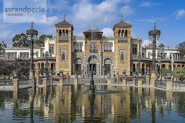 Das Museum für Volkstümliche Kunst und Bräuche von Sevilla im Mudéjar-Pavillon  María Luisa Park  Sevilla  Andalusien  Spanien  Europa