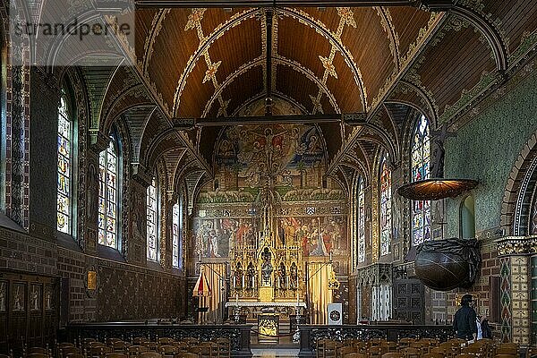 Innenraum der Heilig-Blut-Basilika in Brügge  Flandern  Belgien  Europa