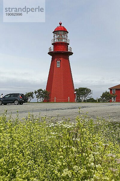 Roter Leuchtturm  La Martre  nördlicher Sankt Lorenz Strom  Provinz Quebec  Kanada  Nordamerika