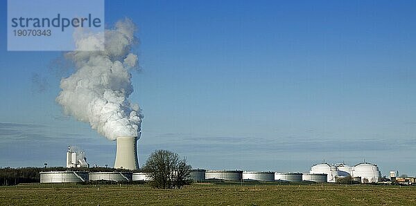 Kraftwerk Rostock  ein mit Steinkohle befeuertes Kraftwerk mit Kraft Wärme Kopplung in Deutschland