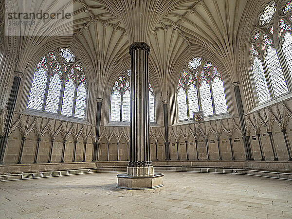 Achteckiger Kapitelsaal  Wells Cathedral  Wells  Somerset  England  Vereinigtes Königreich  Europa