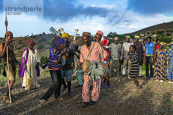 Kapsiki tribal people practising a traditional dance  Rhumsiki  Mandara mountains  Far North province  Cameroon  Africa