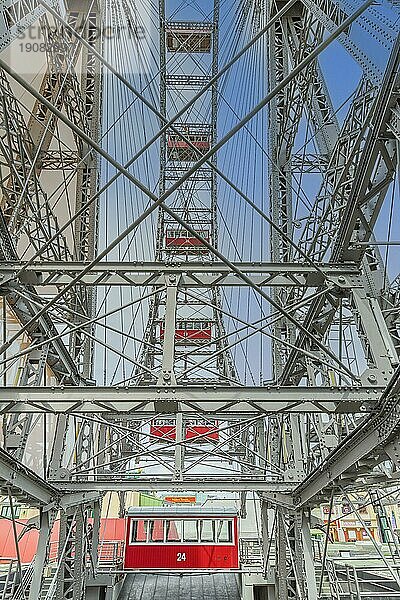 Das Wiener Riesenrad im Vergnügungspark Prater  Wien  Österreich  Europa