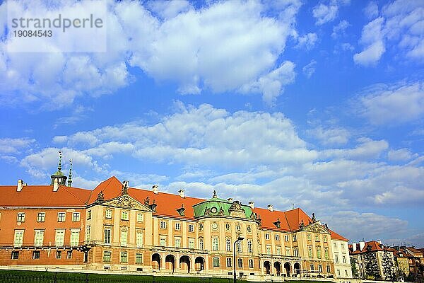 Königliches Schloss in der Altstadt von Warschau  Polen  Komposition mit Kopierraum  Europa