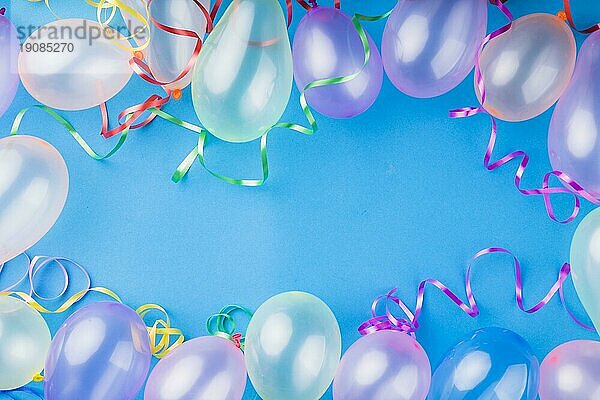 Draufsicht metallisch transparente Ballons