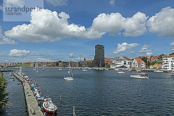 Alsik Hotel  Boote  Hafen  Sønderborg  Syddanmark  Dänemark  Europa