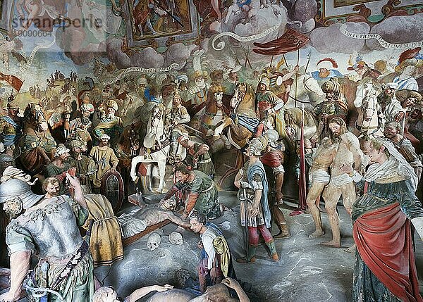 Jesus wird ans Kreuz geschlagen. Darstellung in Figuren aus Terrakotta mit Echthaar von Giovanni d'Enrico und Giacomo Ferro und Fresken von Melchiorre Gherardini.1630  38. Kapelle auf dem zur Gegenreformation geschaffenen Sacro Monte di Varallo. UNESCO Weltkulturerbe Jesus is nailed to the cross. Representation in figures of terracotta with real hair of Giovanni d'Enrico and Giacomo Ferro and frescoes by Melchiorre Gherardini.1630  38th chapel on the Counter-Reformation created to Sacro Monte di Varallo. UN