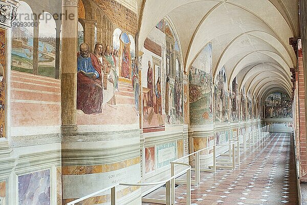 Der bedeutende Freskenzyklus über das Leben des Heiligen Benedikt im Olivitanermutterkloster ?Abbazia di Monte Oliveto Maggiore von den Malern Lucca Signorelli und Antonio Bazzi genannt Sodoma