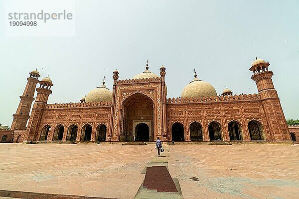 Die prächtige Badshahi Moschee in Lahore  Pakistan. Beliebte Touristenattraktion