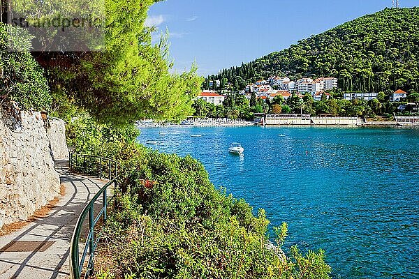 Adriatische Bucht Sommerurlaub ruhige Landschaft in Dubrovnik  Kroatien  Dalmatien Region  Europa
