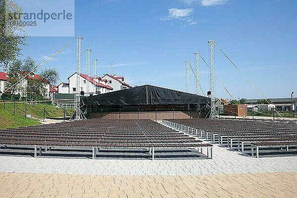 Kurort Wladyslawowo in Polen  städtisches Amphitheater für Open Air Konzerte im Sommer