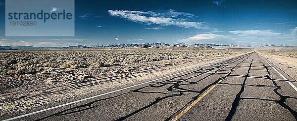Richtung Death Valley  Mojave-Wüste  USA  Nordamerika