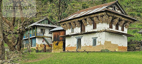 Traditionelle alte Häuser in Nepal